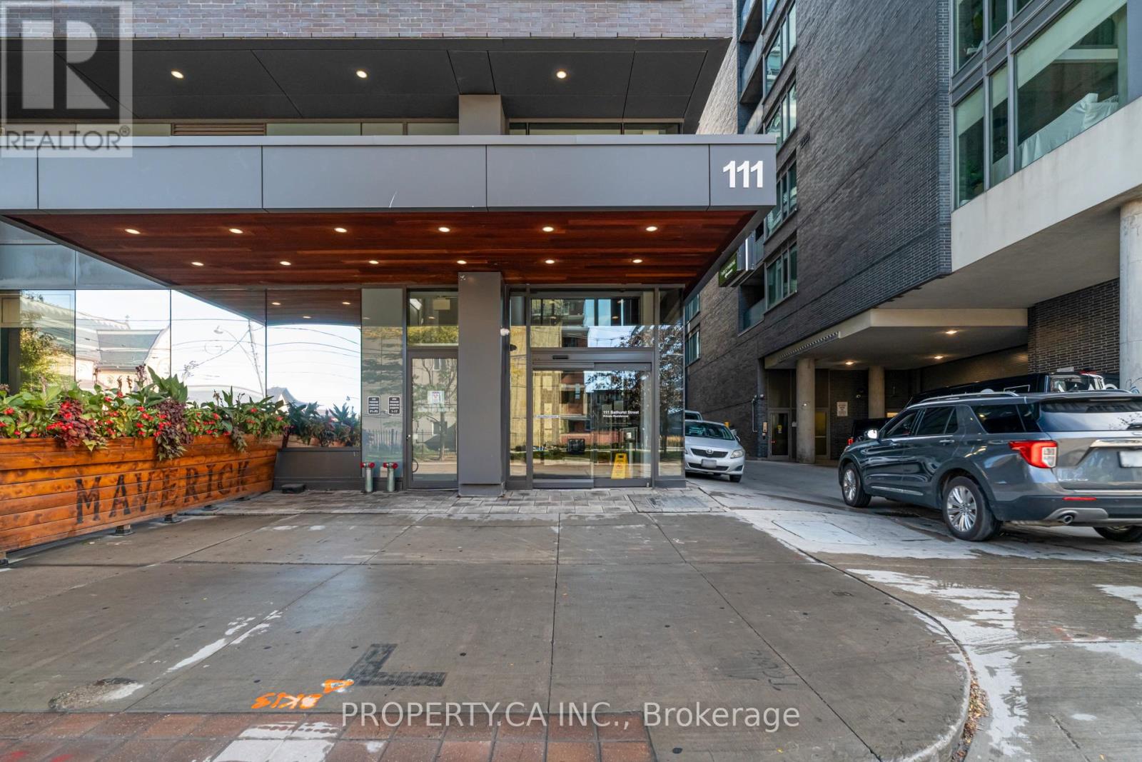 1202 - 111 Bathurst Street, Toronto, Ontario  M5V 0M9 - Photo 25 - C12465634