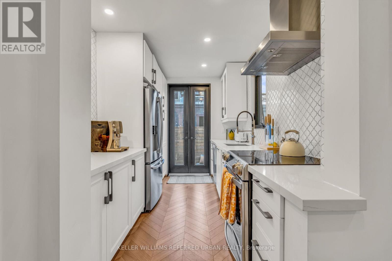 98 Mitchell Avenue, Toronto (Niagara), Ontario  M6J 1B9 - Photo 14 - C12465639