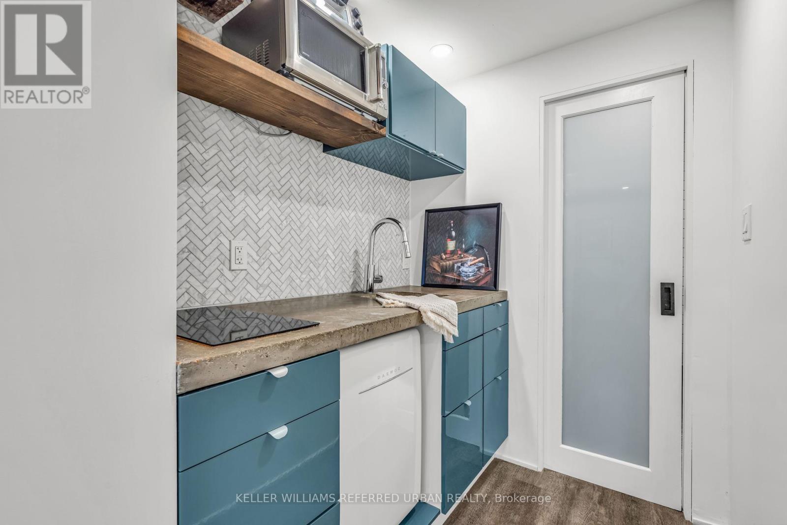 98 Mitchell Avenue, Toronto (Niagara), Ontario  M6J 1B9 - Photo 39 - C12465639