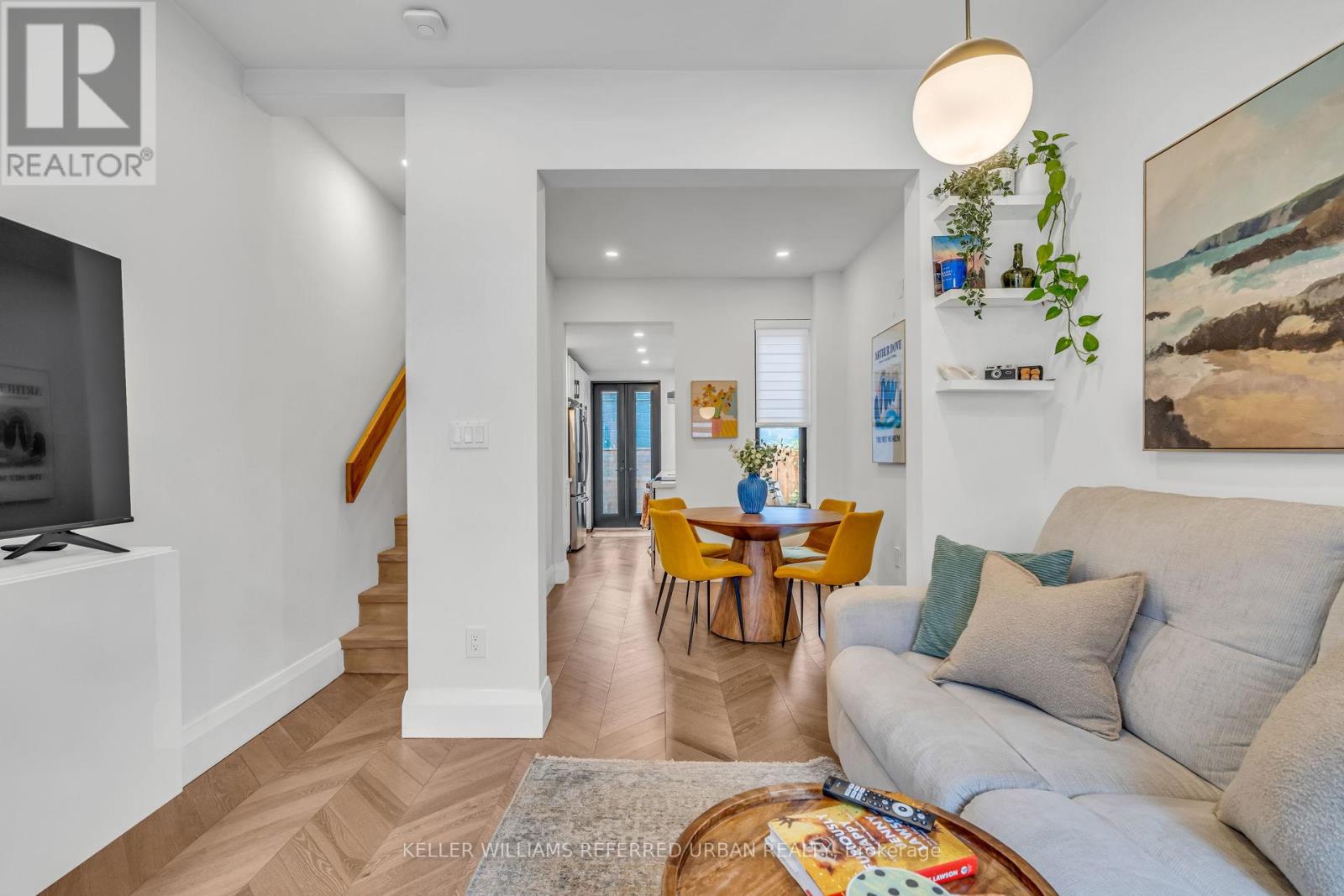 98 Mitchell Avenue, Toronto (Niagara), Ontario  M6J 1B9 - Photo 7 - C12465639