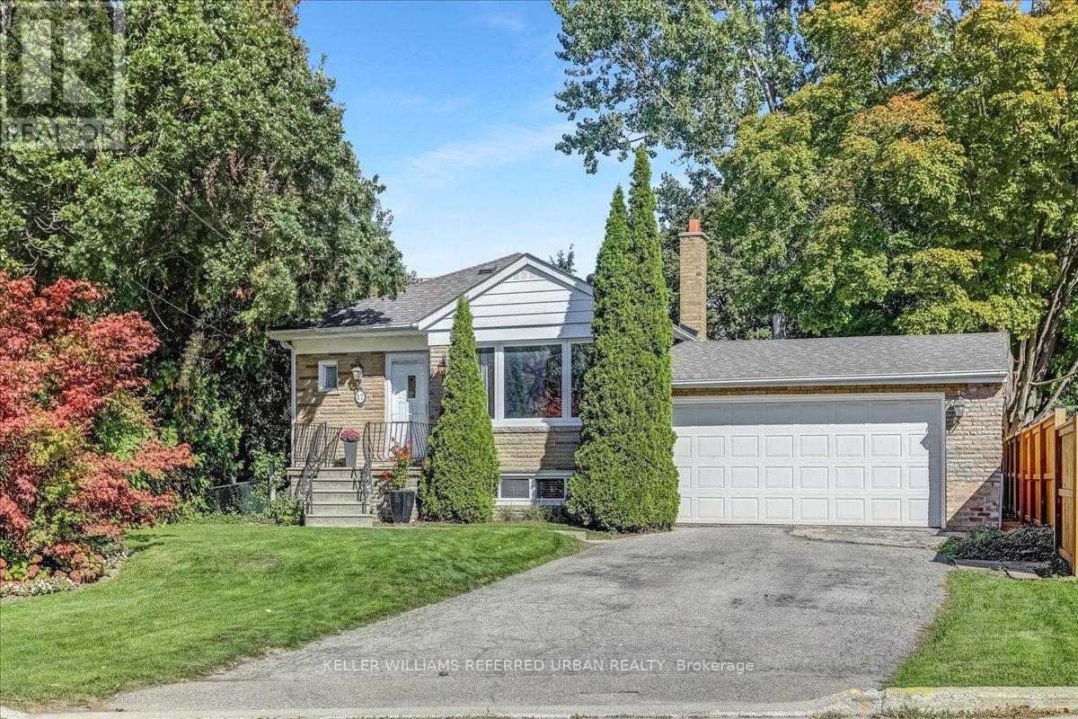 17 GWENDOLEN CRESCENT, Toronto, Ontario
