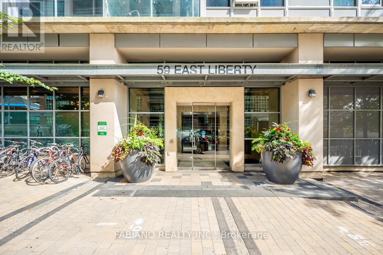 909 - 59 East Liberty Street, Toronto, Ontario  M6K 3R1 - Photo 2 - C12465692