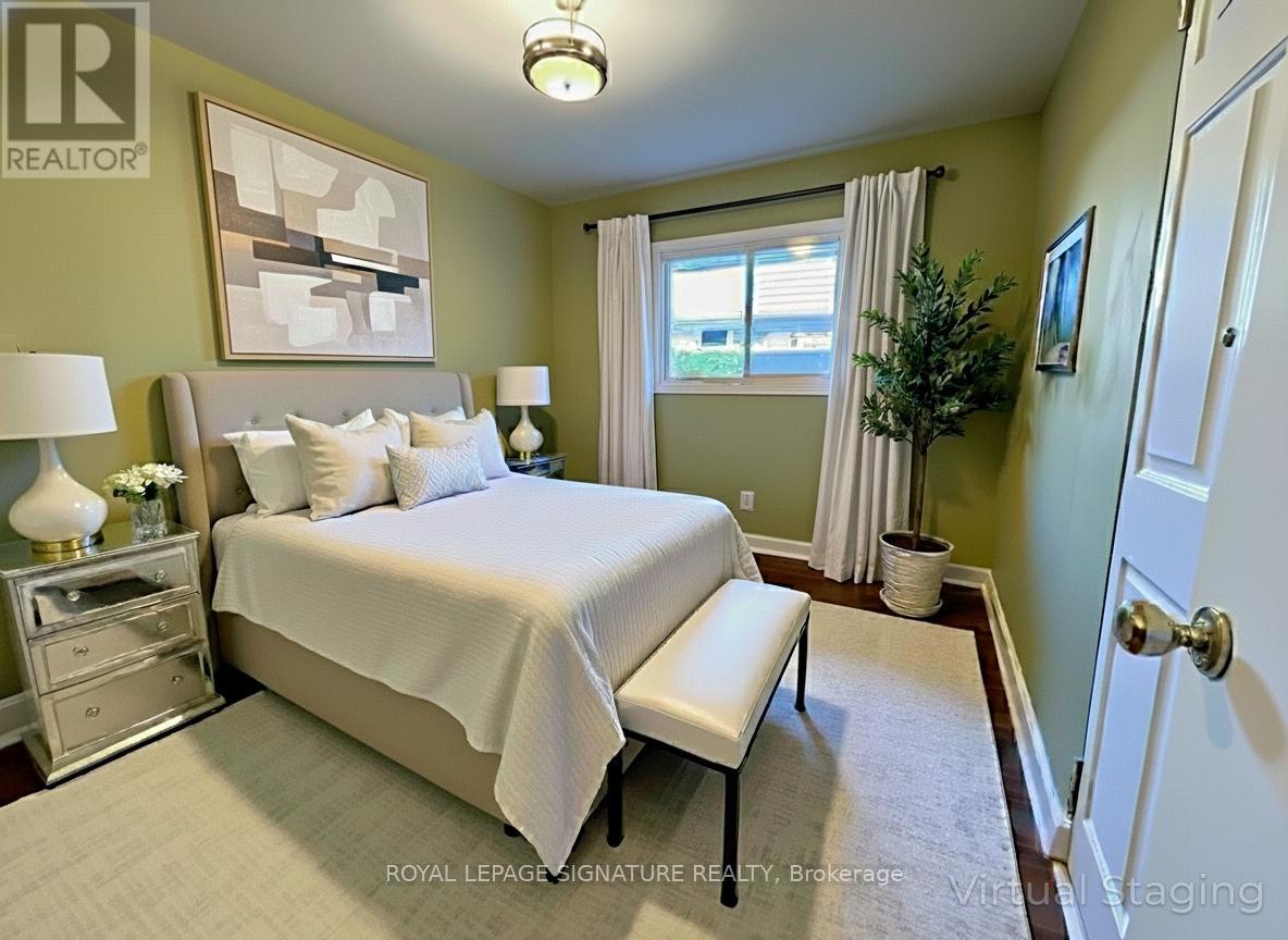 21 Prestbury Street, Toronto, Ontario  M4A 2H9 - Photo 10 - C12465755