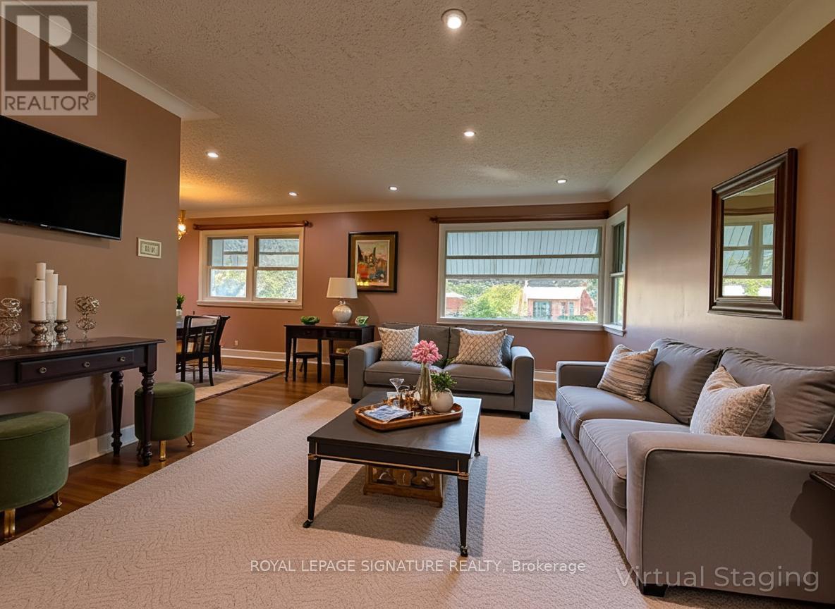 21 Prestbury Street, Toronto, Ontario  M4A 2H9 - Photo 6 - C12465755