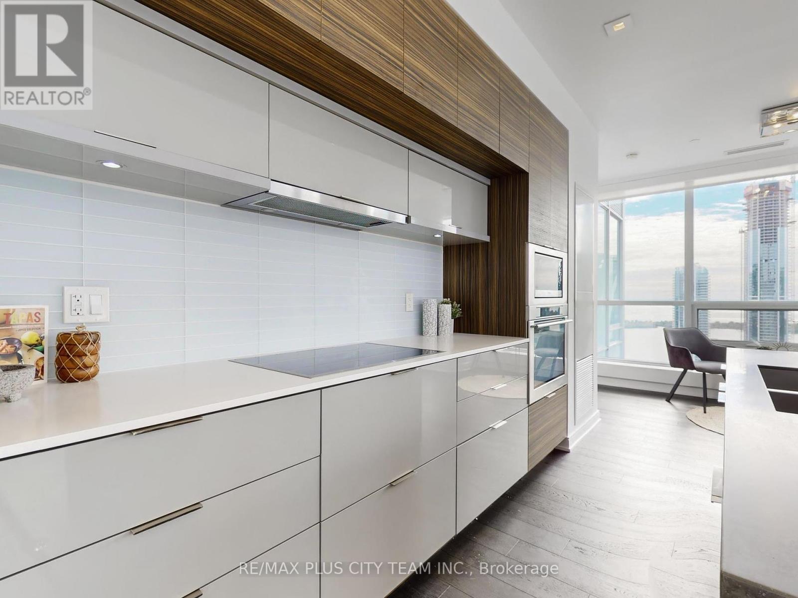 5504 - 88 Scott Street, Toronto, Ontario  M5E 0A9 - Photo 10 - C12465773