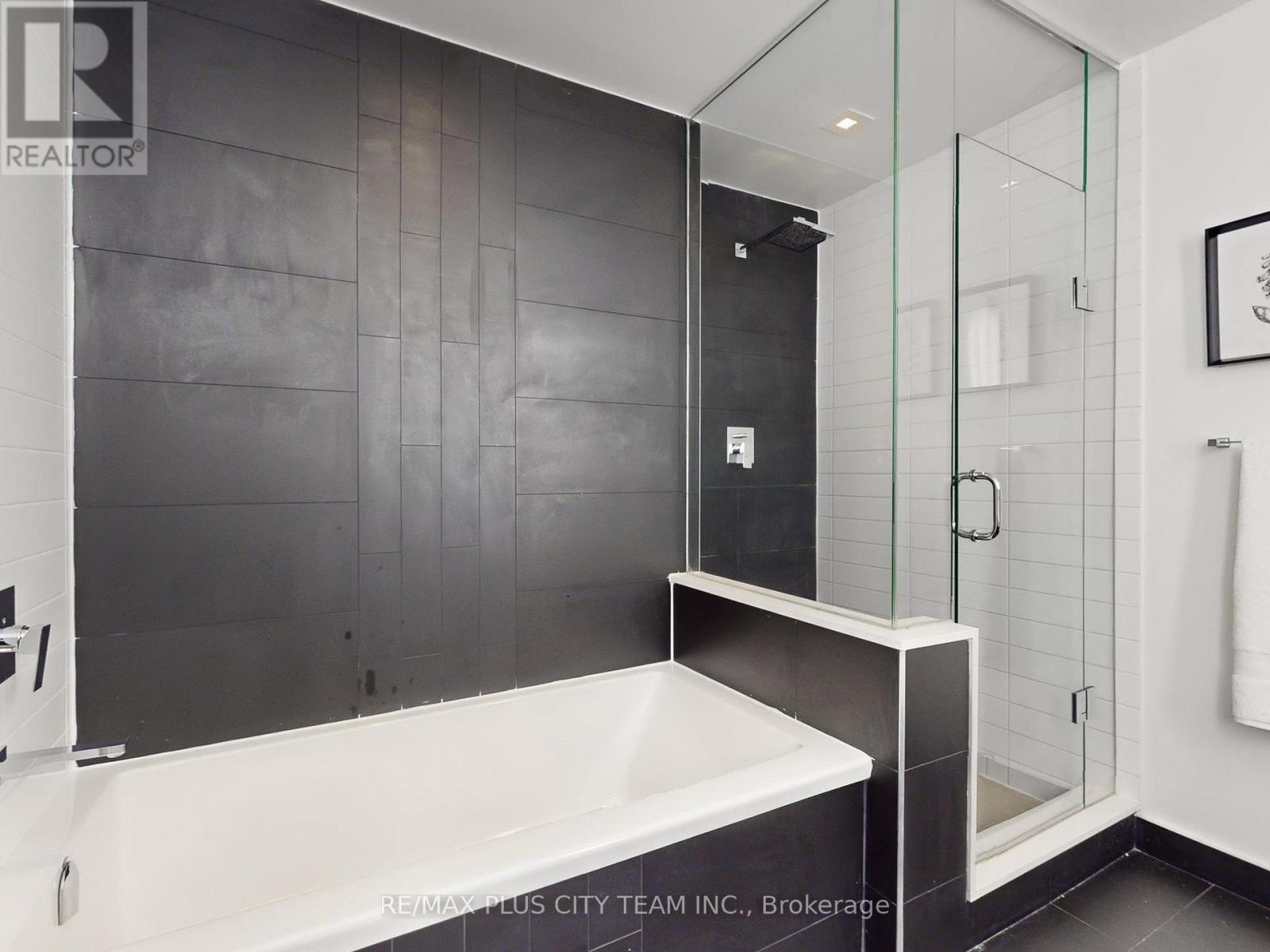 5504 - 88 Scott Street, Toronto, Ontario  M5E 0A9 - Photo 22 - C12465773