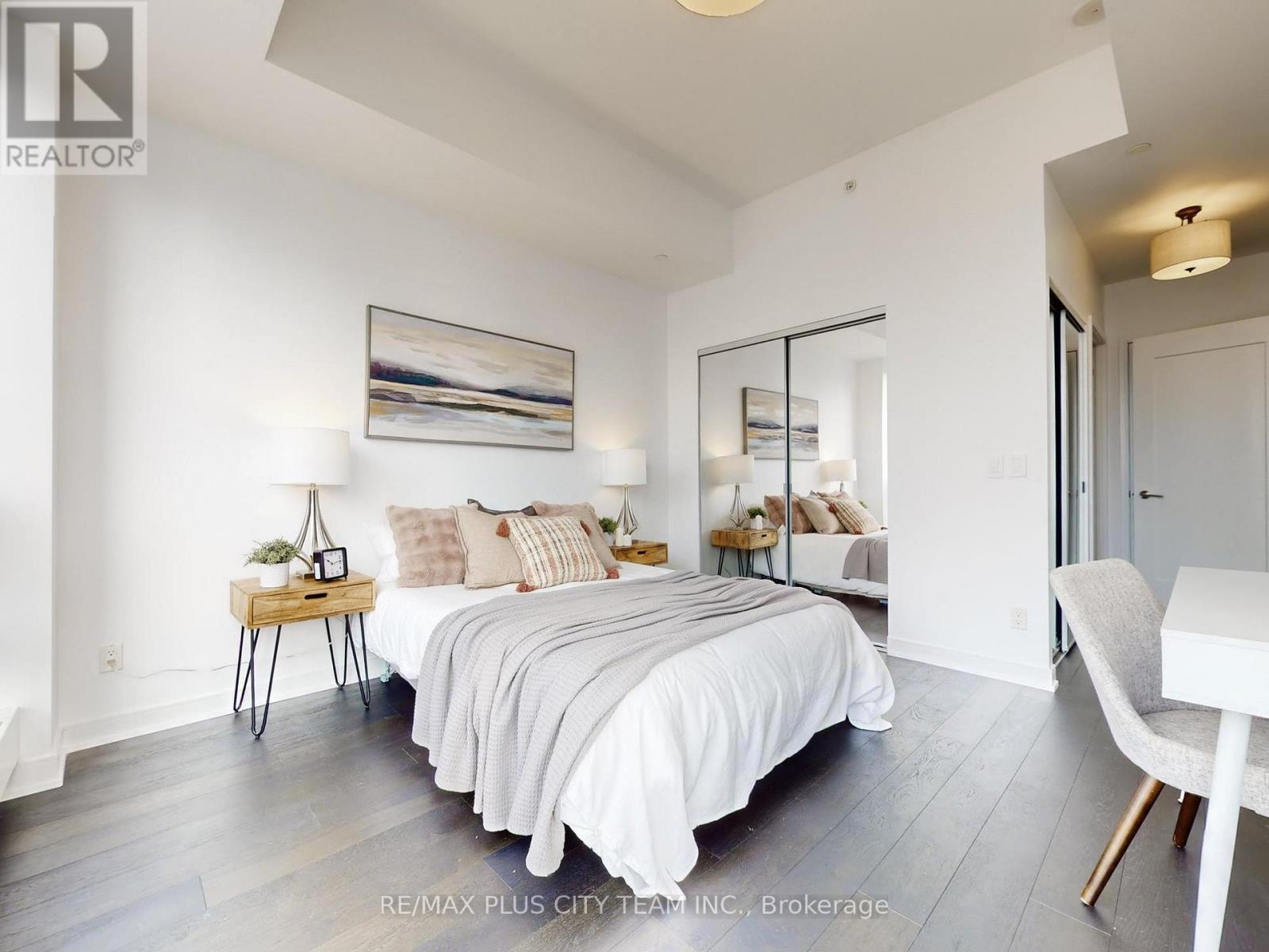 5504 - 88 Scott Street, Toronto, Ontario  M5E 0A9 - Photo 24 - C12465773