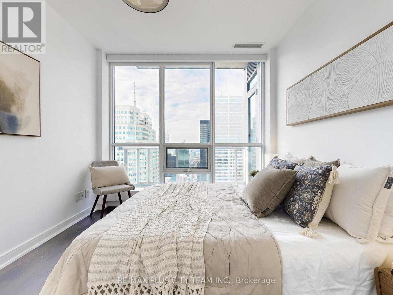 5504 - 88 Scott Street, Toronto, Ontario  M5E 0A9 - Photo 29 - C12465773