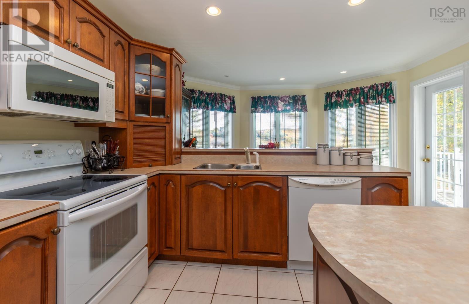 12 Homecrest Terrace, Pleasant Valley, Nova Scotia  B5A 0G8 - Photo 6 - 202525974