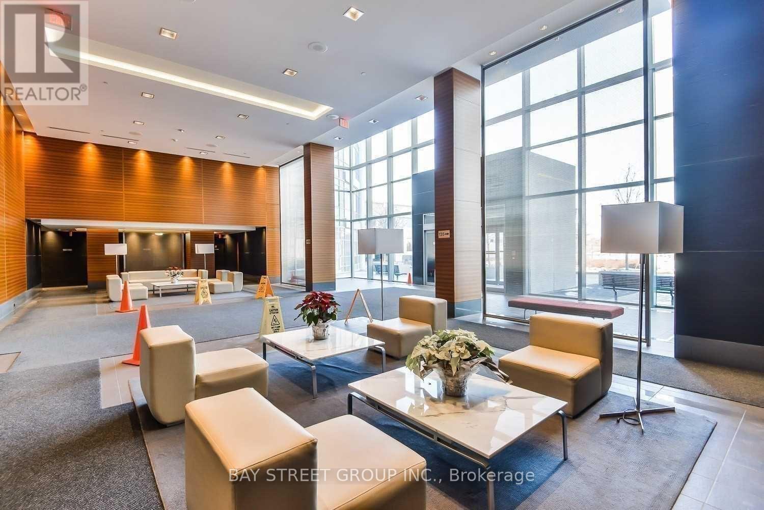 825 - 135 Village Green Square, Toronto, Ontario  M1S 0G4 - Photo 3 - E12465594