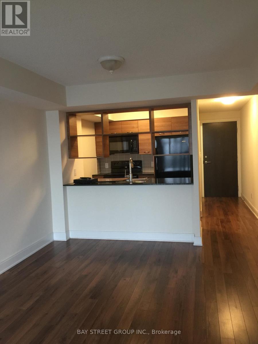 825 - 135 Village Green Square, Toronto, Ontario  M1S 0G4 - Photo 9 - E12465594