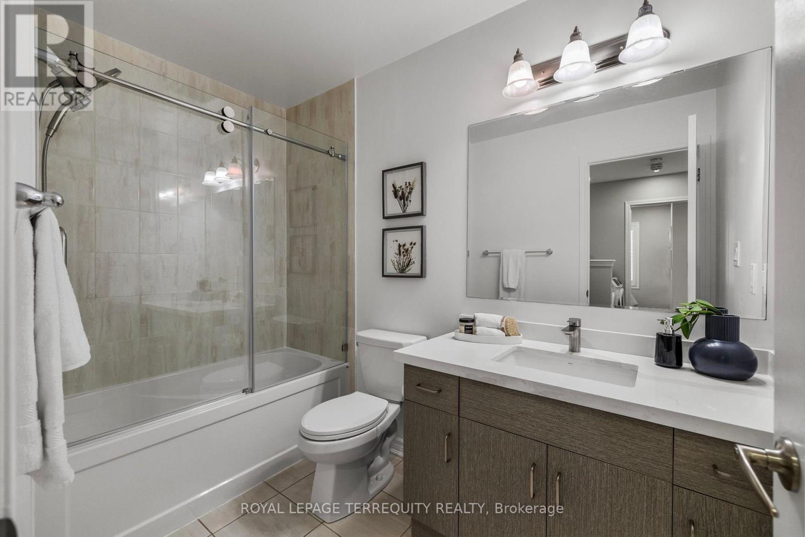 1058 Clipper Lane, Pickering, Ontario  L1X 0E9 - Photo 29 - E12465621