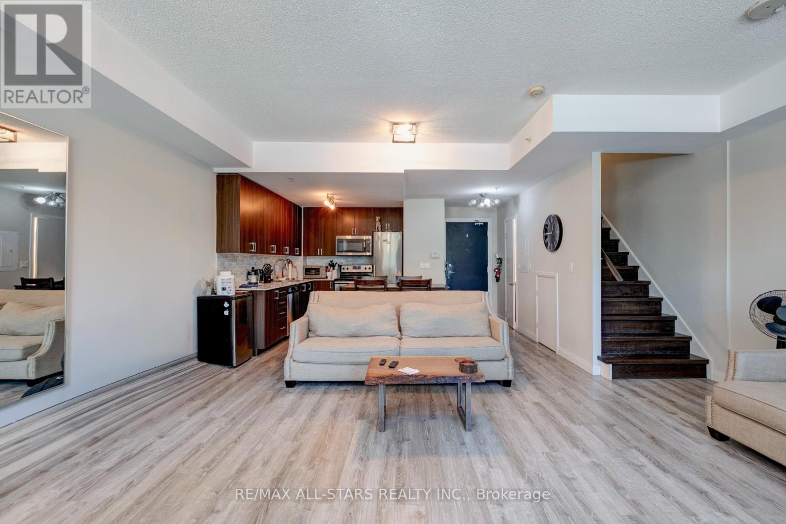 #106 - 22 East Haven Drive, Toronto (Birchcliffe-Cliffside), Ontario  M1N 1T8 - Photo 10 - E12465720