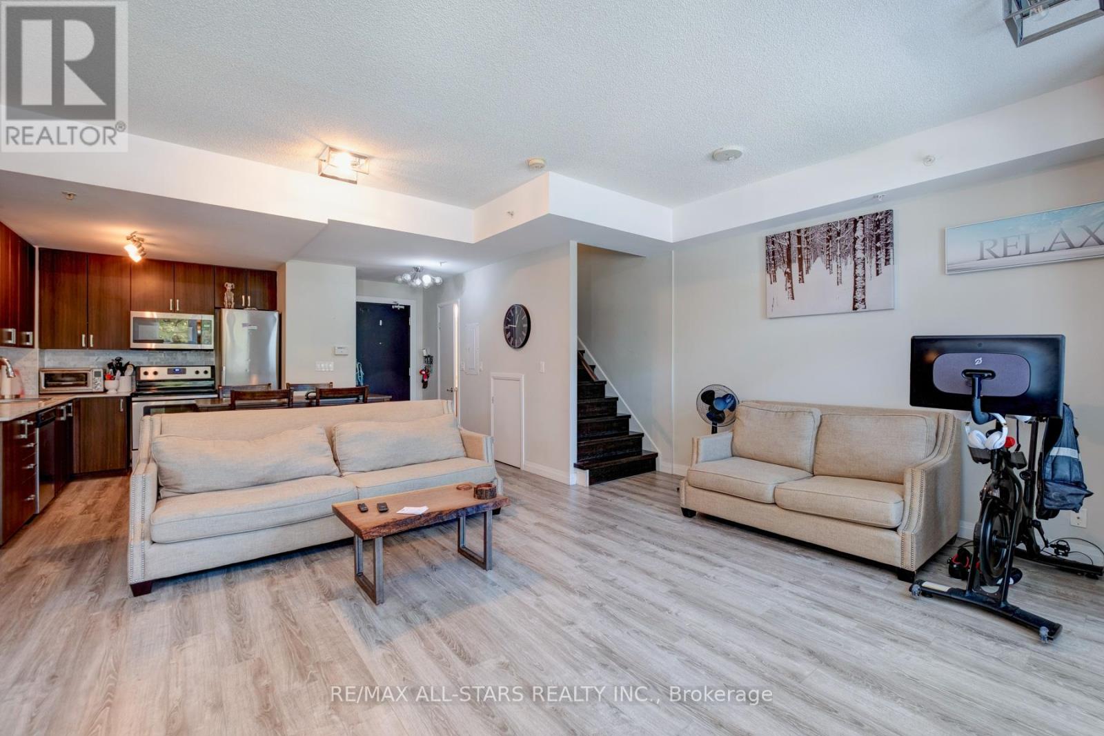#106 - 22 East Haven Drive, Toronto (Birchcliffe-Cliffside), Ontario  M1N 1T8 - Photo 11 - E12465720
