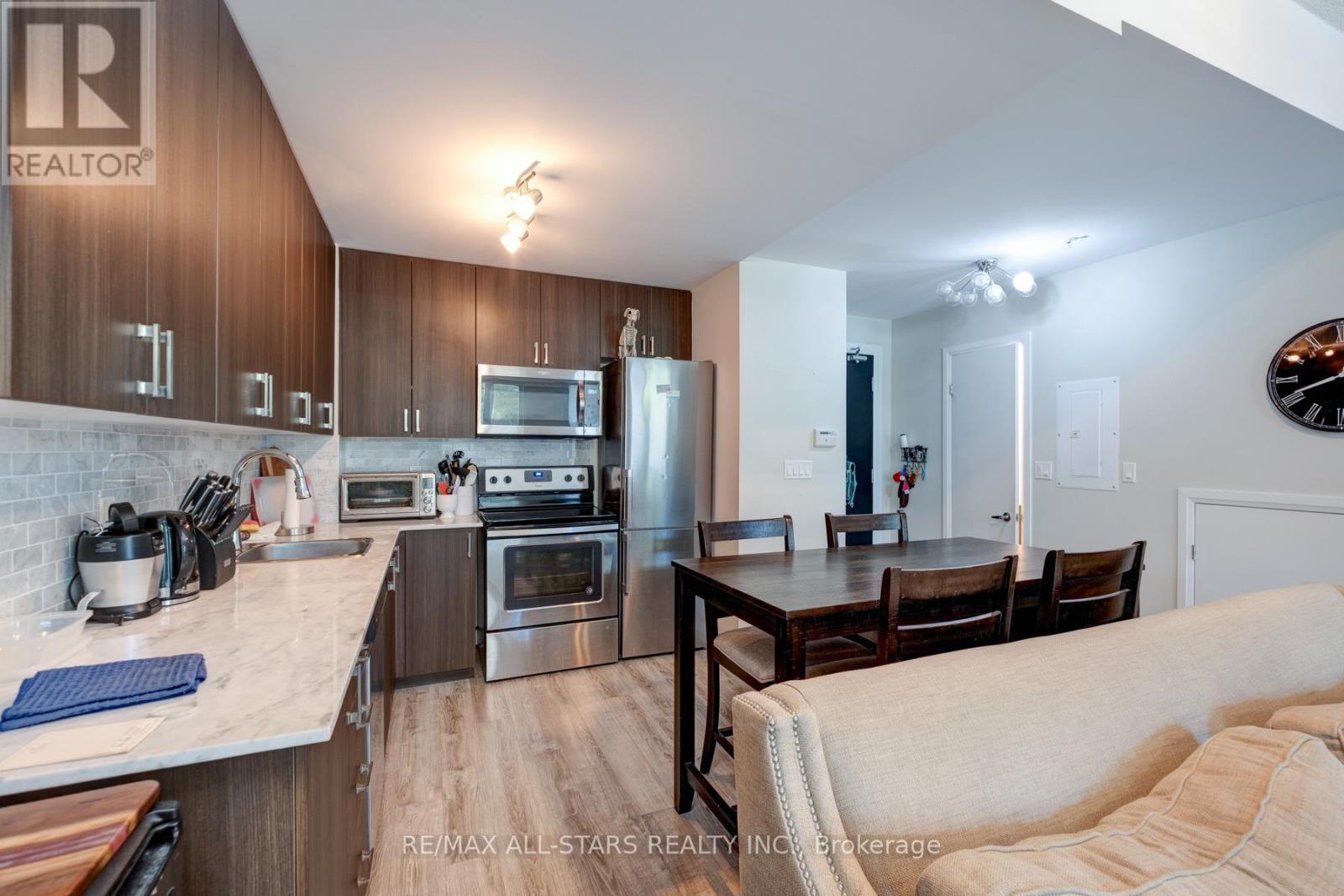 #106 - 22 East Haven Drive, Toronto (Birchcliffe-Cliffside), Ontario  M1N 1T8 - Photo 12 - E12465720