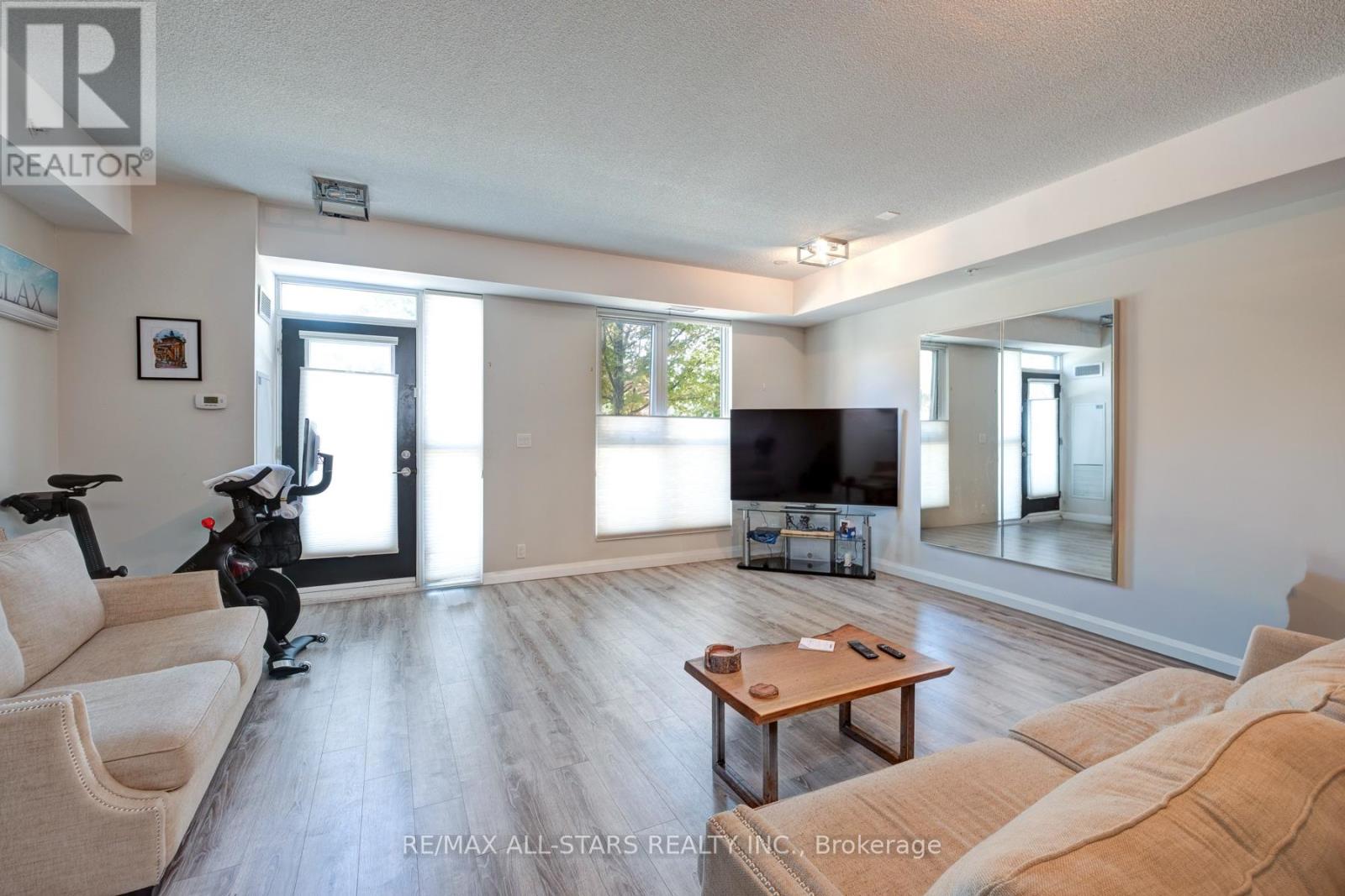 #106 - 22 East Haven Drive, Toronto (Birchcliffe-Cliffside), Ontario  M1N 1T8 - Photo 7 - E12465720