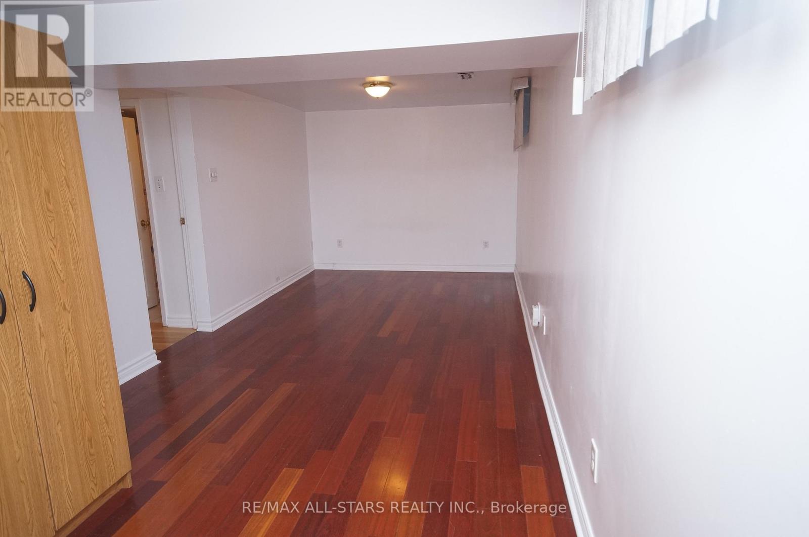 Bsmt - 30 Doerr Road, Toronto, Ontario  M1P 3A1 - Photo 8 - E12465760