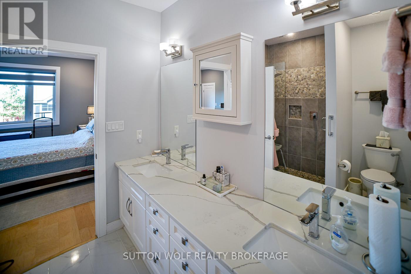 14 Elwood Street, Strathroy-Caradoc, Ontario  N6H 1V2 - Photo 20 - X12465794