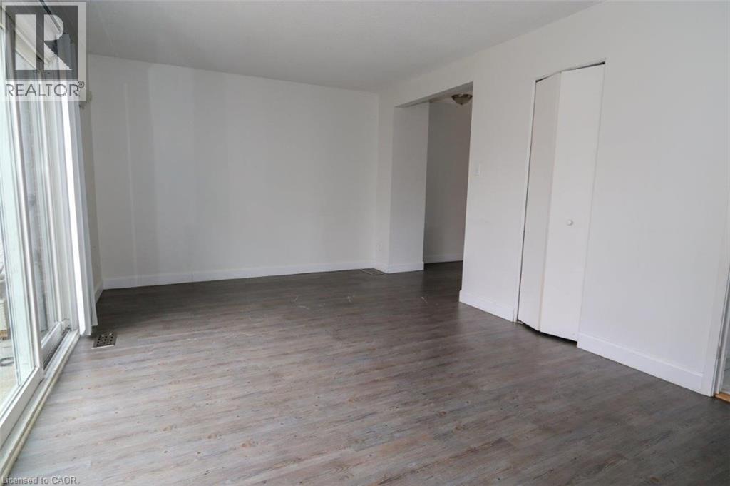 411 Keats Way Unit# 1, Waterloo, Ontario  N2L 5S7 - Photo 11 - 40779368