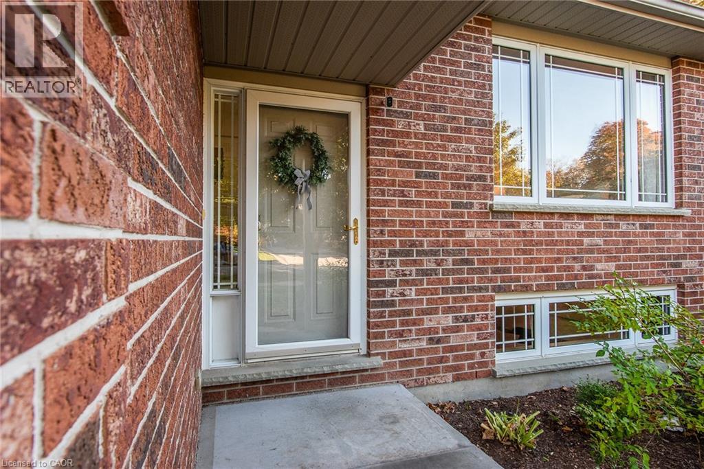 51 Eby Crescent, New Hamburg, Ontario  N3A 1Y7 - Photo 3 - 40779105
