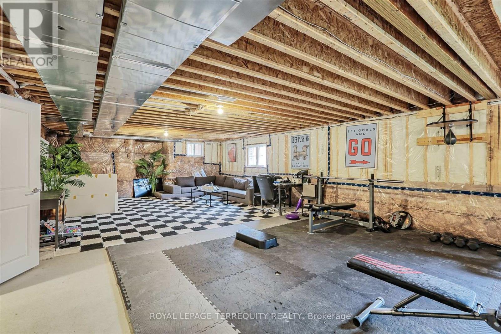 180 Klein Mills Road, Vaughan, Ontario  L4H 4W4 - Photo 34 - N12465648