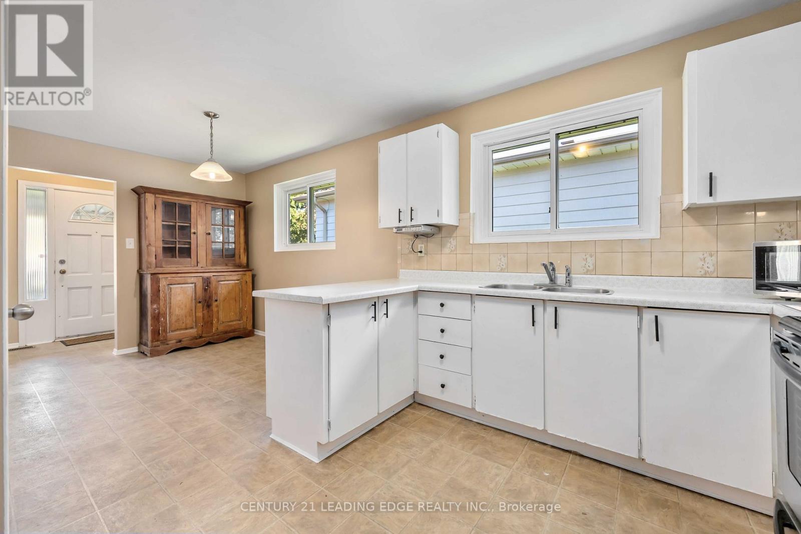 474 Rupert Avenue, Whitchurch-Stouffville, Ontario  L4A 1T1 - Photo 12 - N12465675