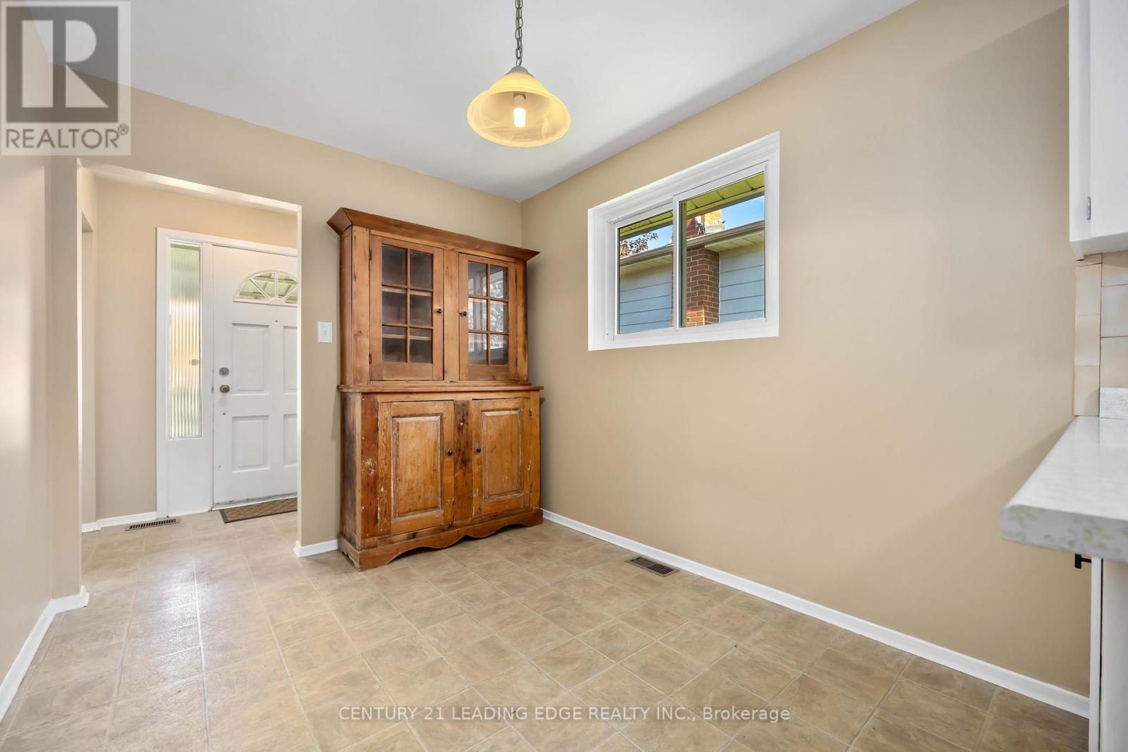 474 Rupert Avenue, Whitchurch-Stouffville, Ontario  L4A 1T1 - Photo 13 - N12465675