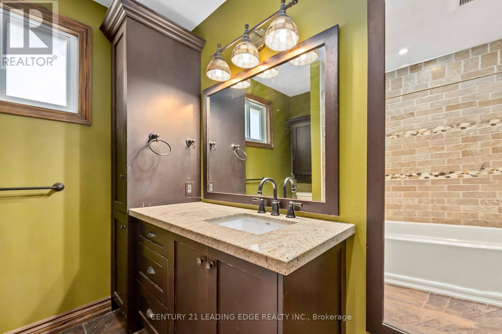 474 Rupert Avenue, Whitchurch-Stouffville, Ontario  L4A 1T1 - Photo 23 - N12465675