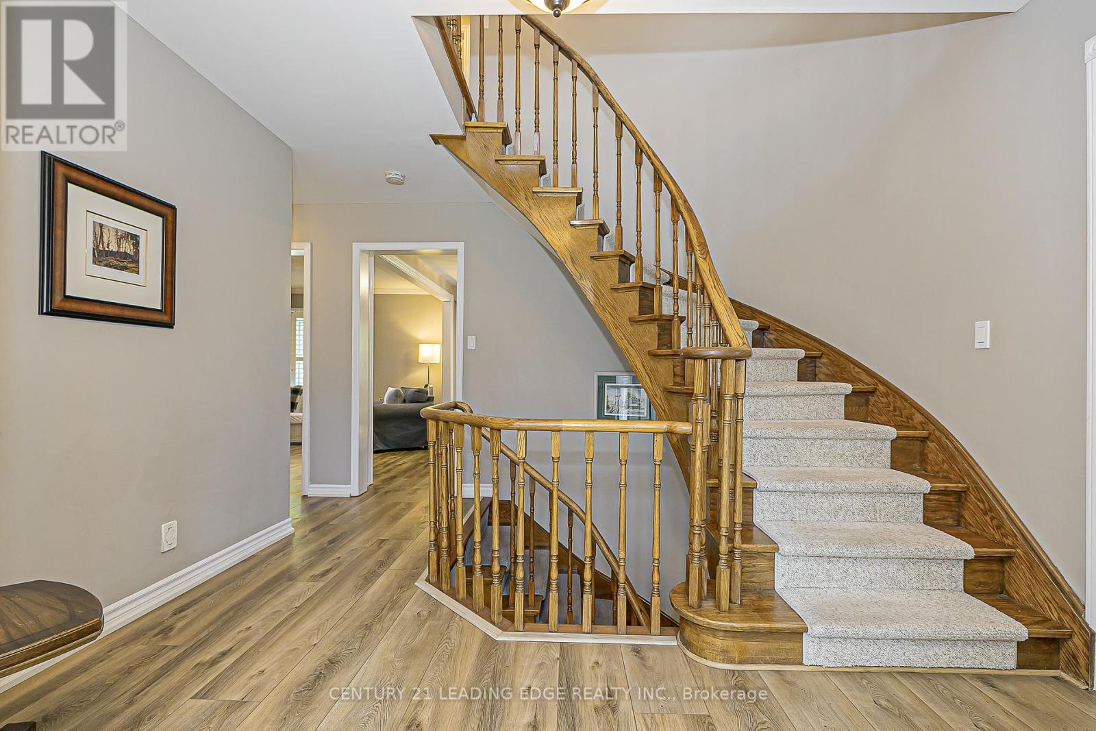 3 King Arthur's Court, Markham, Ontario  L3P 3V4 - Photo 6 - N12465698