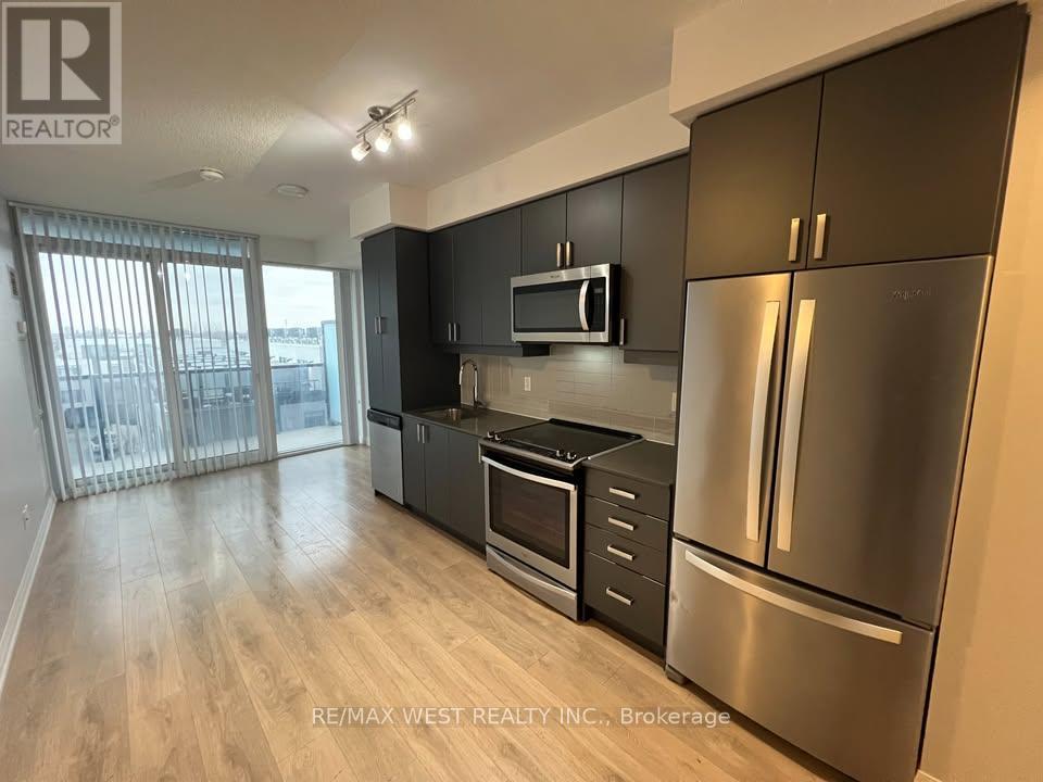 301 - 7895 Jane Street, Vaughan, Ontario  L4K 2M7 - Photo 2 - N12465728