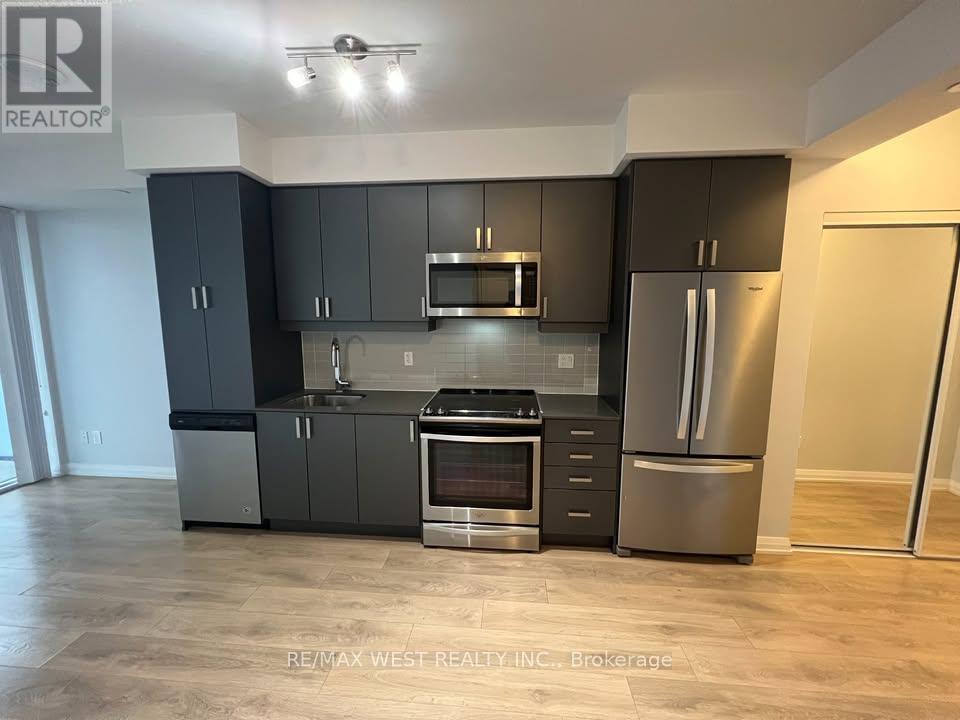 301 - 7895 Jane Street, Vaughan, Ontario  L4K 2M7 - Photo 3 - N12465728
