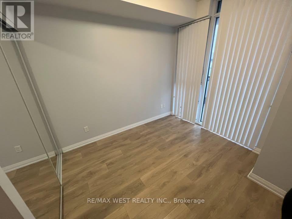 301 - 7895 Jane Street, Vaughan, Ontario  L4K 2M7 - Photo 6 - N12465728
