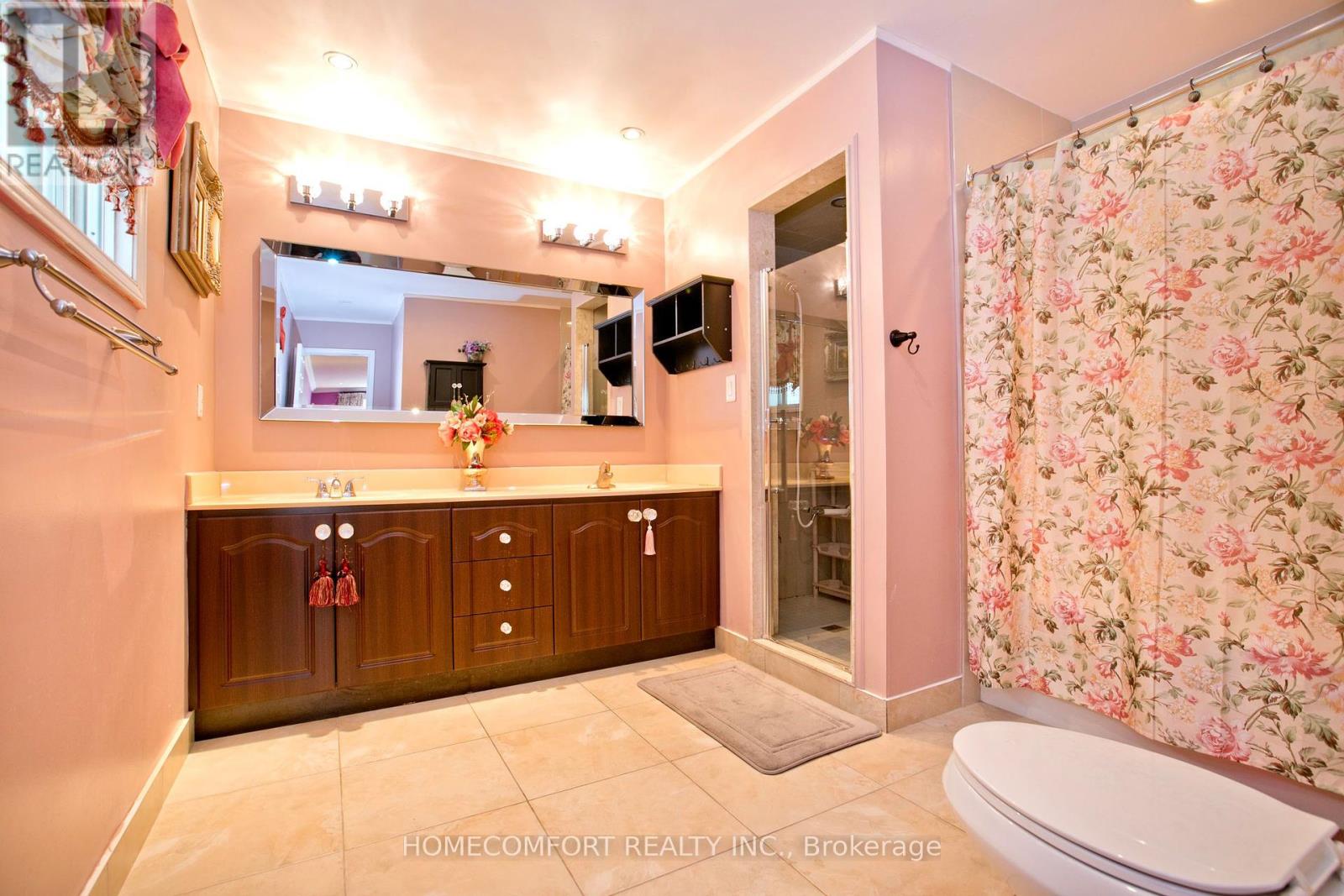 658 York Hill Boulevard, Vaughan, Ontario  L4J 5L8 - Photo 21 - N12465741
