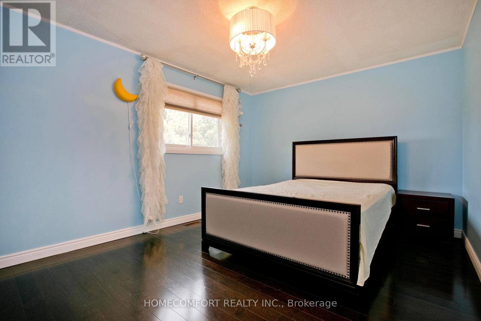 658 York Hill Boulevard, Vaughan, Ontario  L4J 5L8 - Photo 26 - N12465741