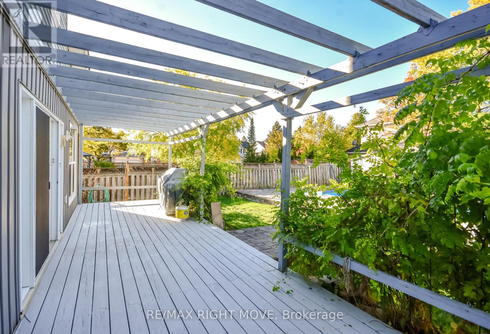 949 Linden Street, Innisfil, Ontario  L9S 1W6 - Photo 36 - N12465743
