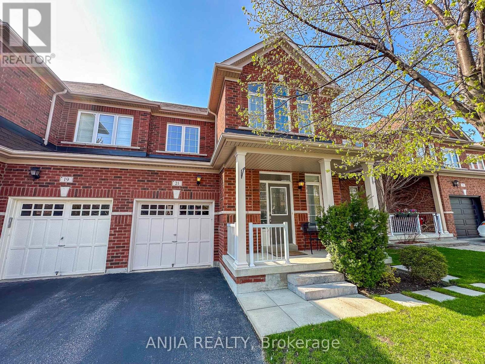21 FITZROY AVENUE, Markham, Ontario