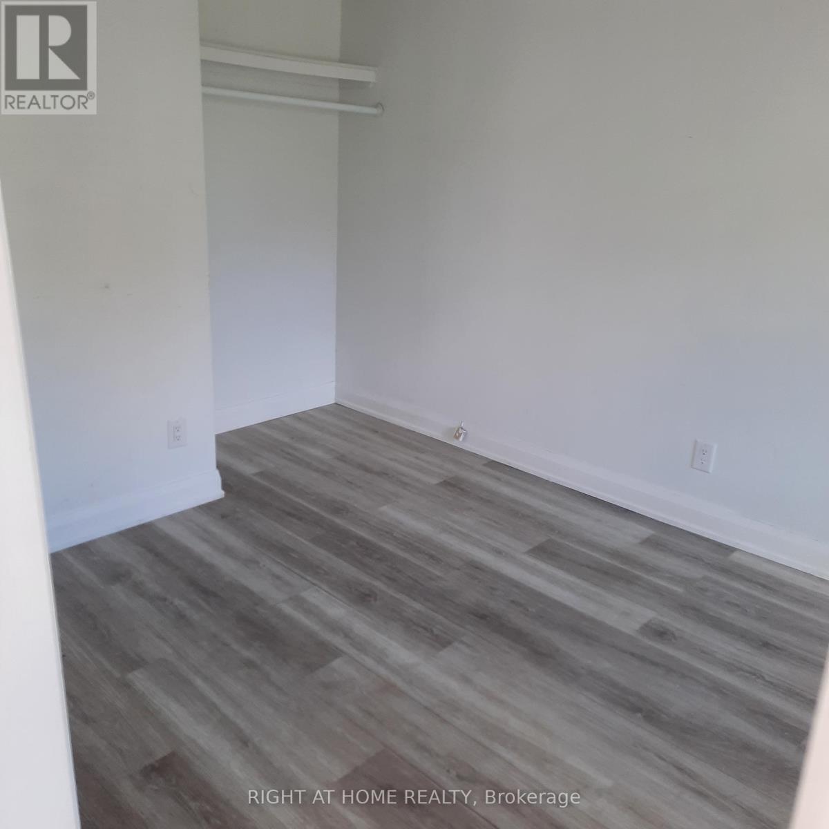 895 Maplewood Drive, Innisfil, Ontario  L9S 1Y7 - Photo 9 - N12465780