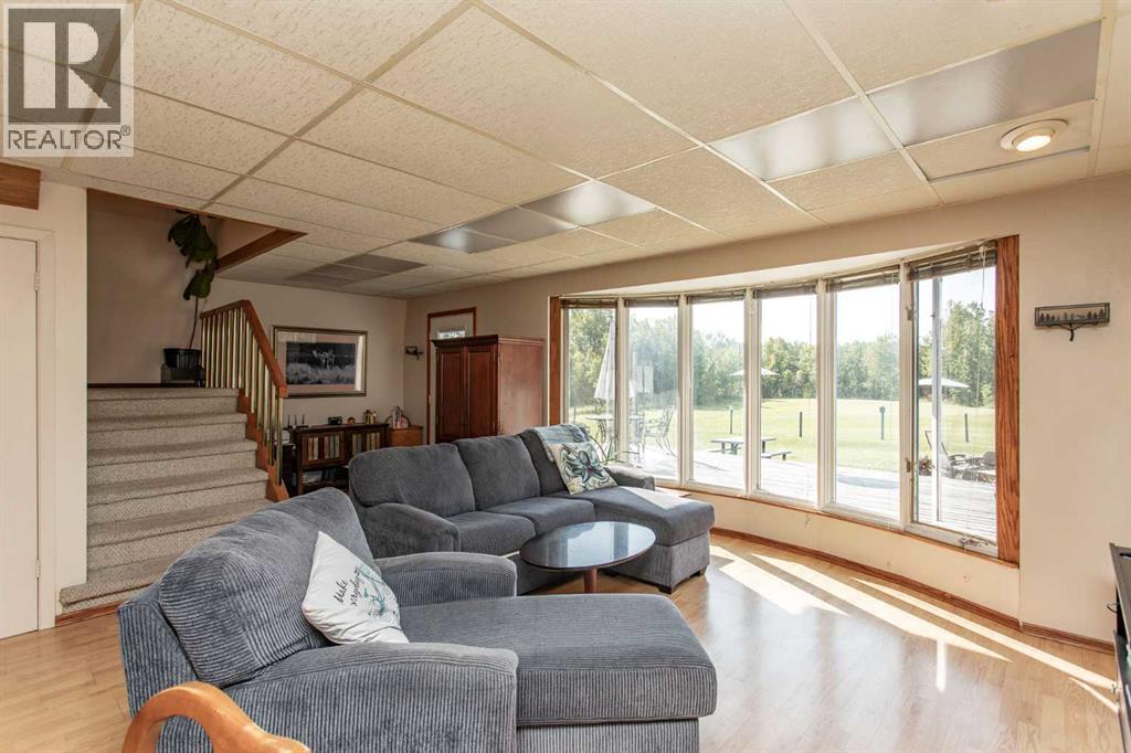 18 Morning Meadows Drive, Rural Ponoka County, Alberta  T4J 1R3 - Photo 15 - A2253113