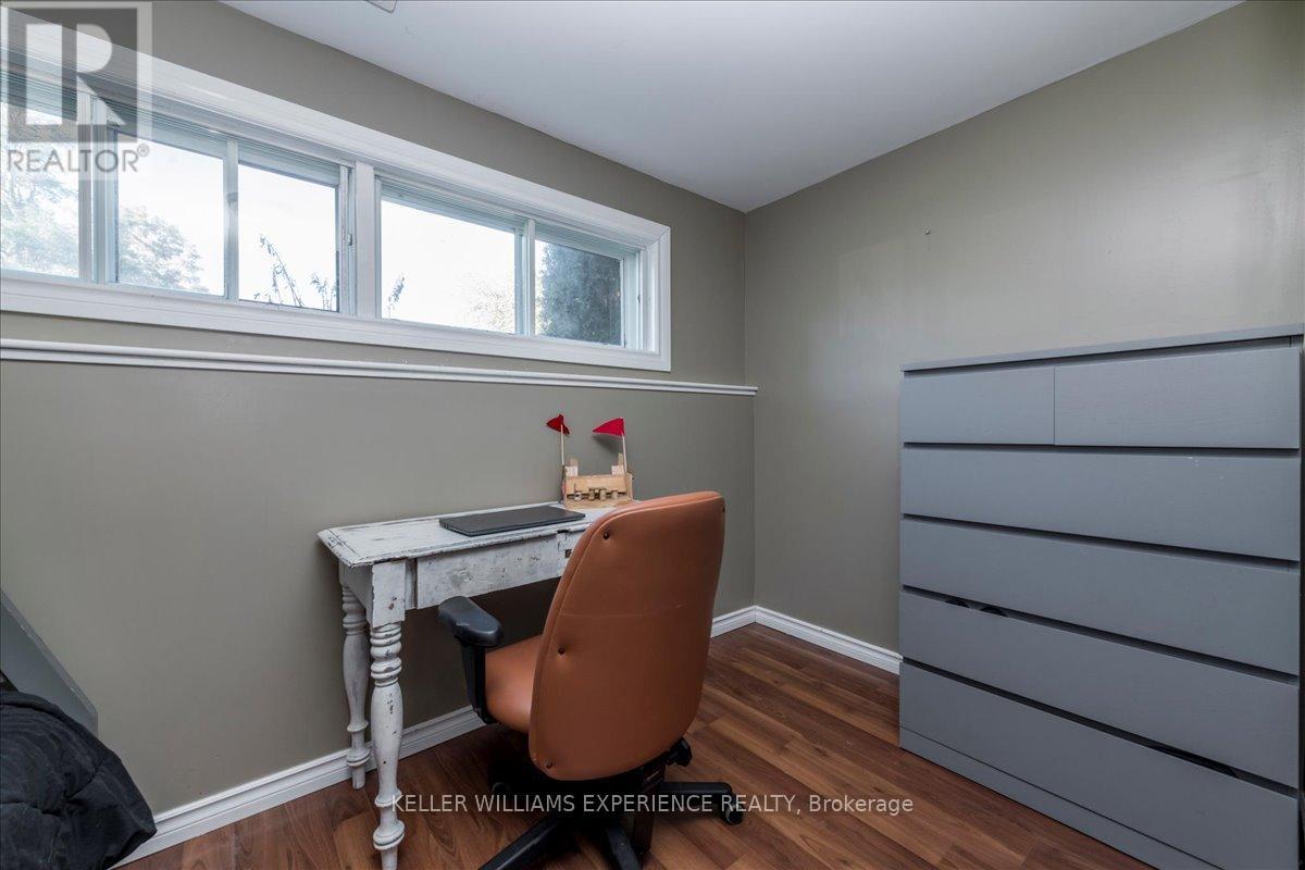 35 Champlain Crescent, Oro-Medonte (Warminister), Ontario  L0K 1E0 - Photo 20 - S12465693