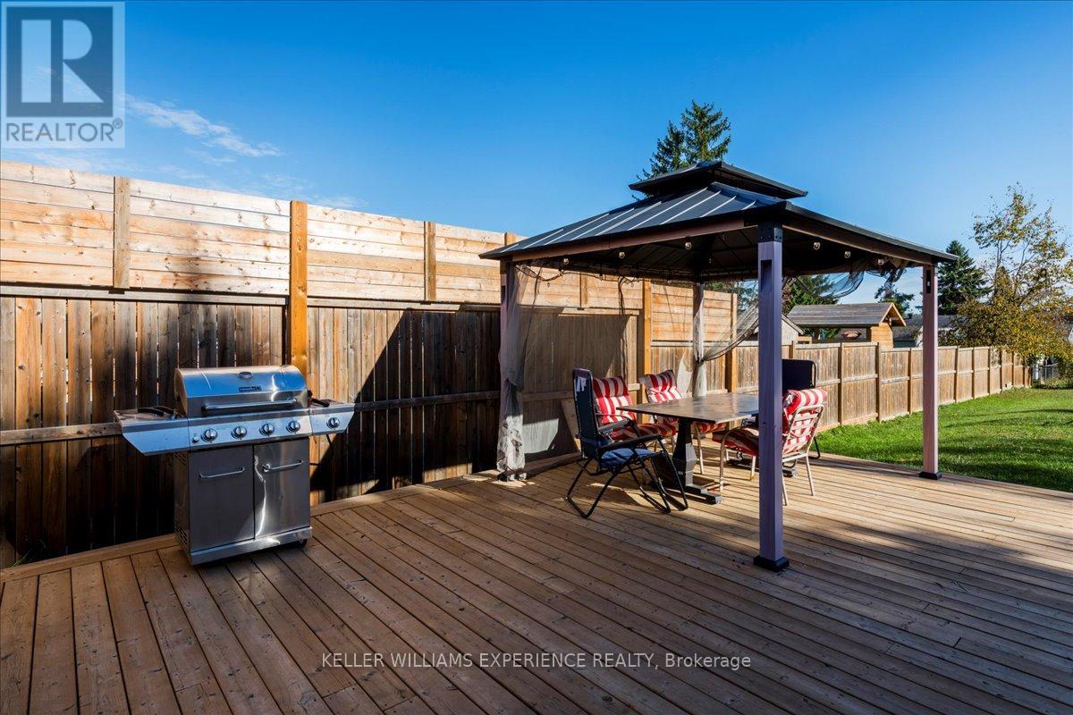 35 Champlain Crescent, Oro-Medonte (Warminister), Ontario  L0K 1E0 - Photo 25 - S12465693