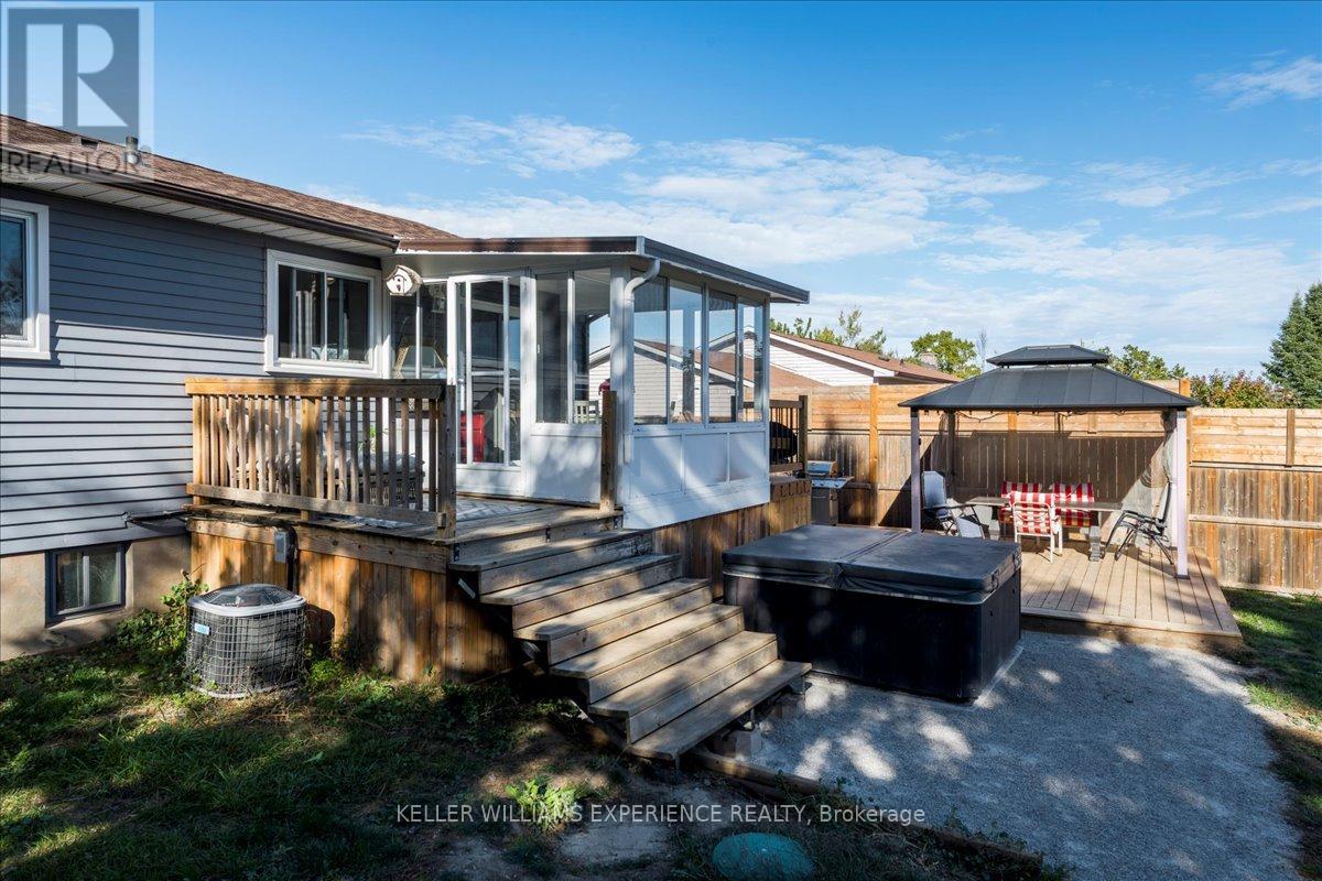 35 Champlain Crescent, Oro-Medonte (Warminister), Ontario  L0K 1E0 - Photo 27 - S12465693