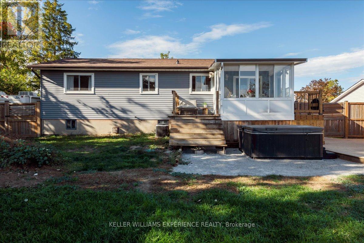 35 Champlain Crescent, Oro-Medonte (Warminister), Ontario  L0K 1E0 - Photo 28 - S12465693