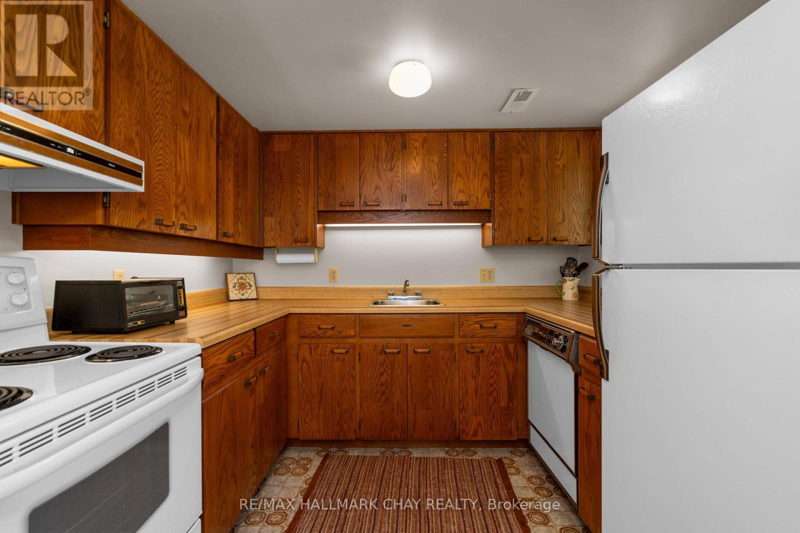 308 - 1102 Horseshoe Valley Road W, Oro-Medonte (Horseshoe Valley), Ontario  L4M 4Y8 - Photo 11 - S12465758