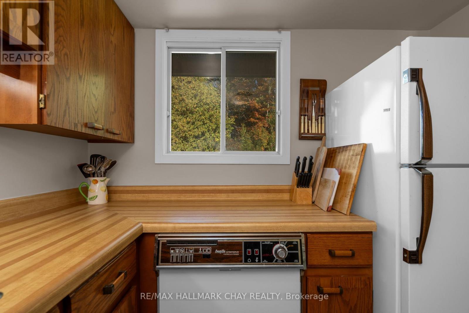 308 - 1102 Horseshoe Valley Road W, Oro-Medonte (Horseshoe Valley), Ontario  L4M 4Y8 - Photo 12 - S12465758