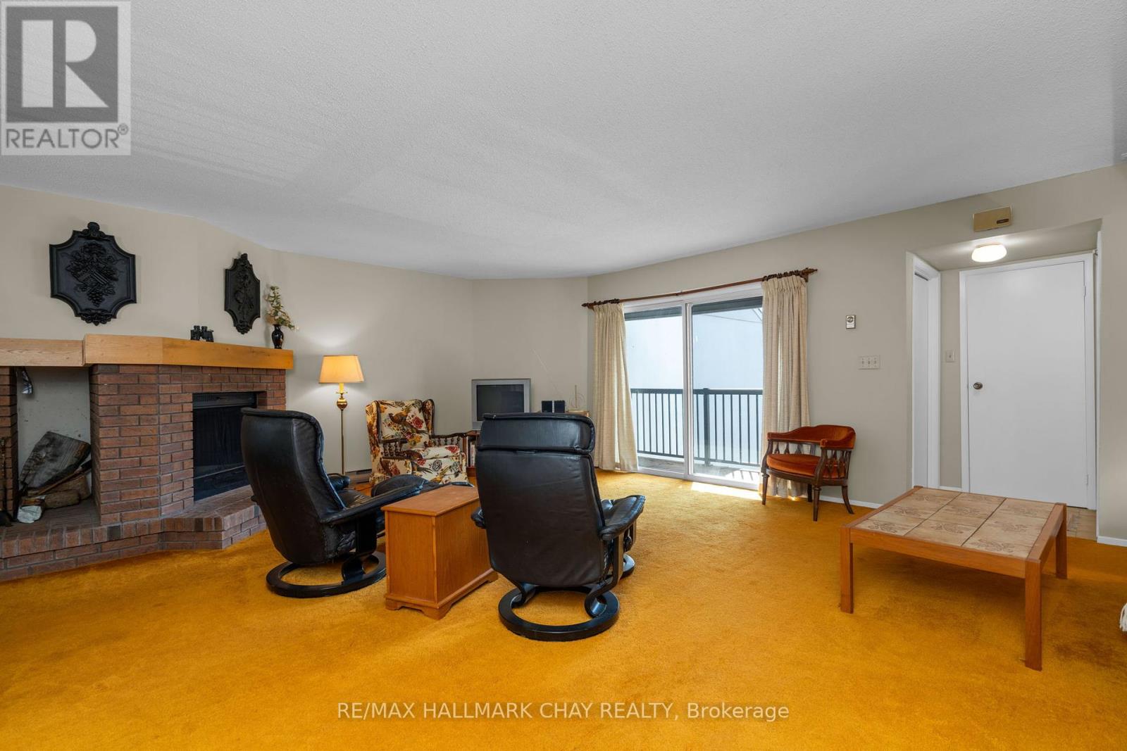 308 - 1102 Horseshoe Valley Road W, Oro-Medonte (Horseshoe Valley), Ontario  L4M 4Y8 - Photo 5 - S12465758