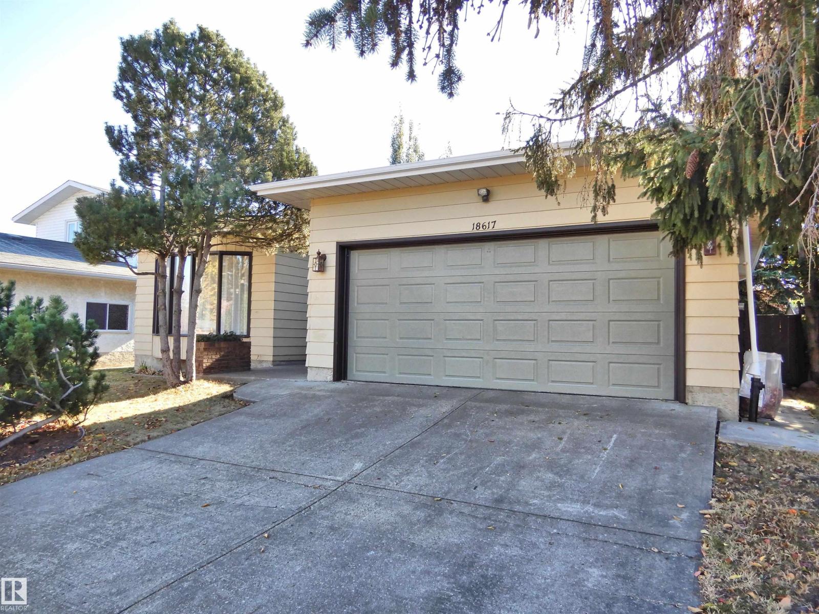 18617 62b Av Nw, Edmonton, Alberta  T5T 2S8 - Photo 2 - E4462304