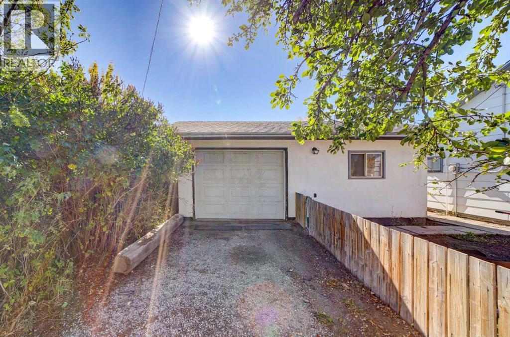 1035 Robertson Avenue, Pincher Creek, Alberta  T0K 1W0 - Photo 20 - A2263237