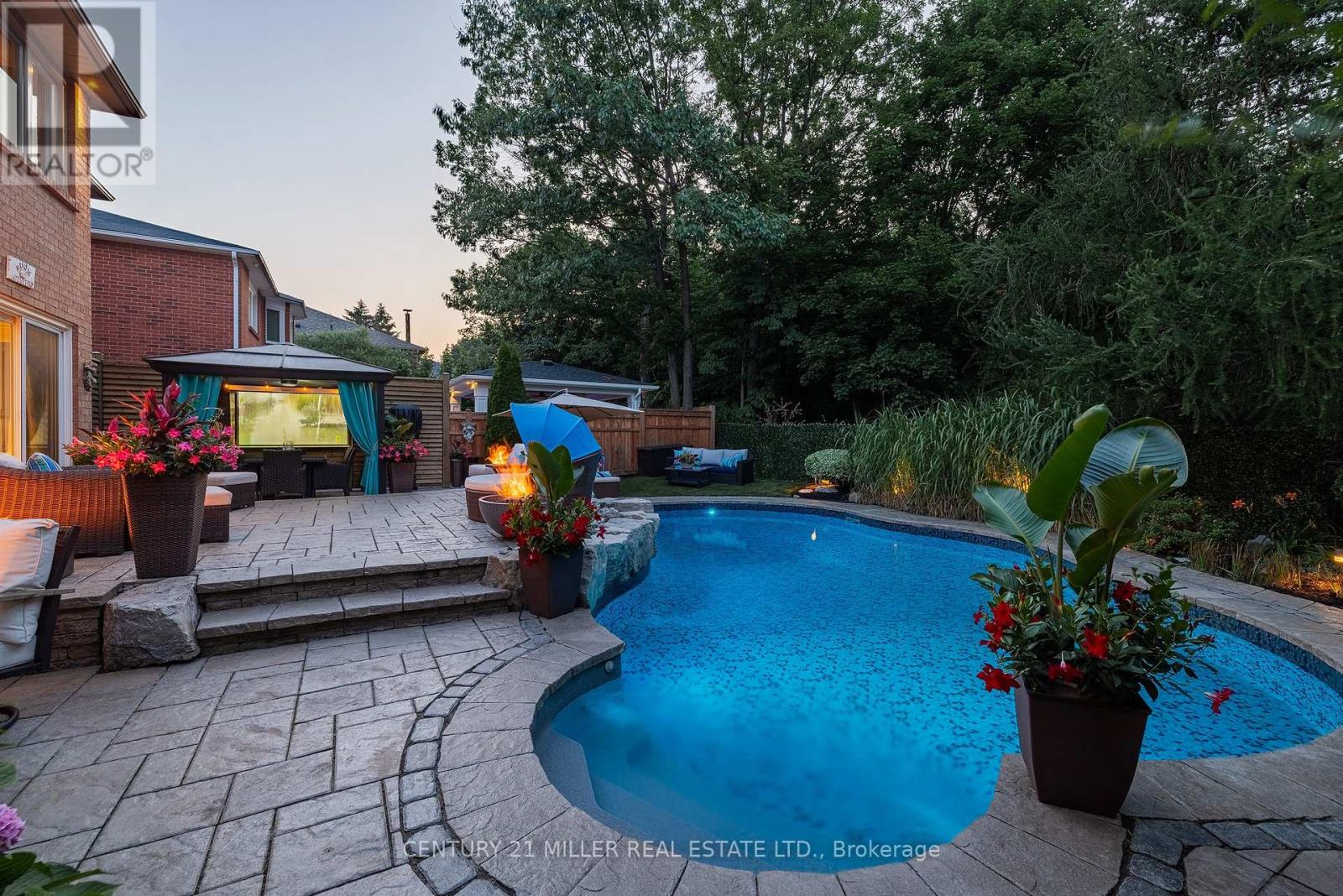 1213 Bowman Drive, Oakville (Ga Glen Abbey), Ontario  L6M 2T4 - Photo 45 - W12465595