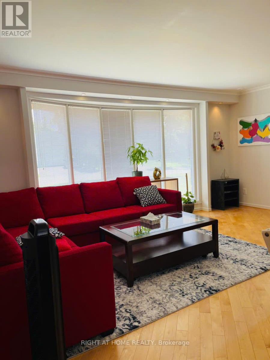 1 Cotillion Court, Toronto, Ontario  M9A 4S8 - Photo 14 - W12465606