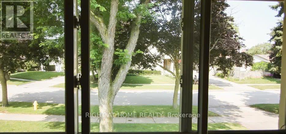 1 Cotillion Court, Toronto, Ontario  M9A 4S8 - Photo 20 - W12465606